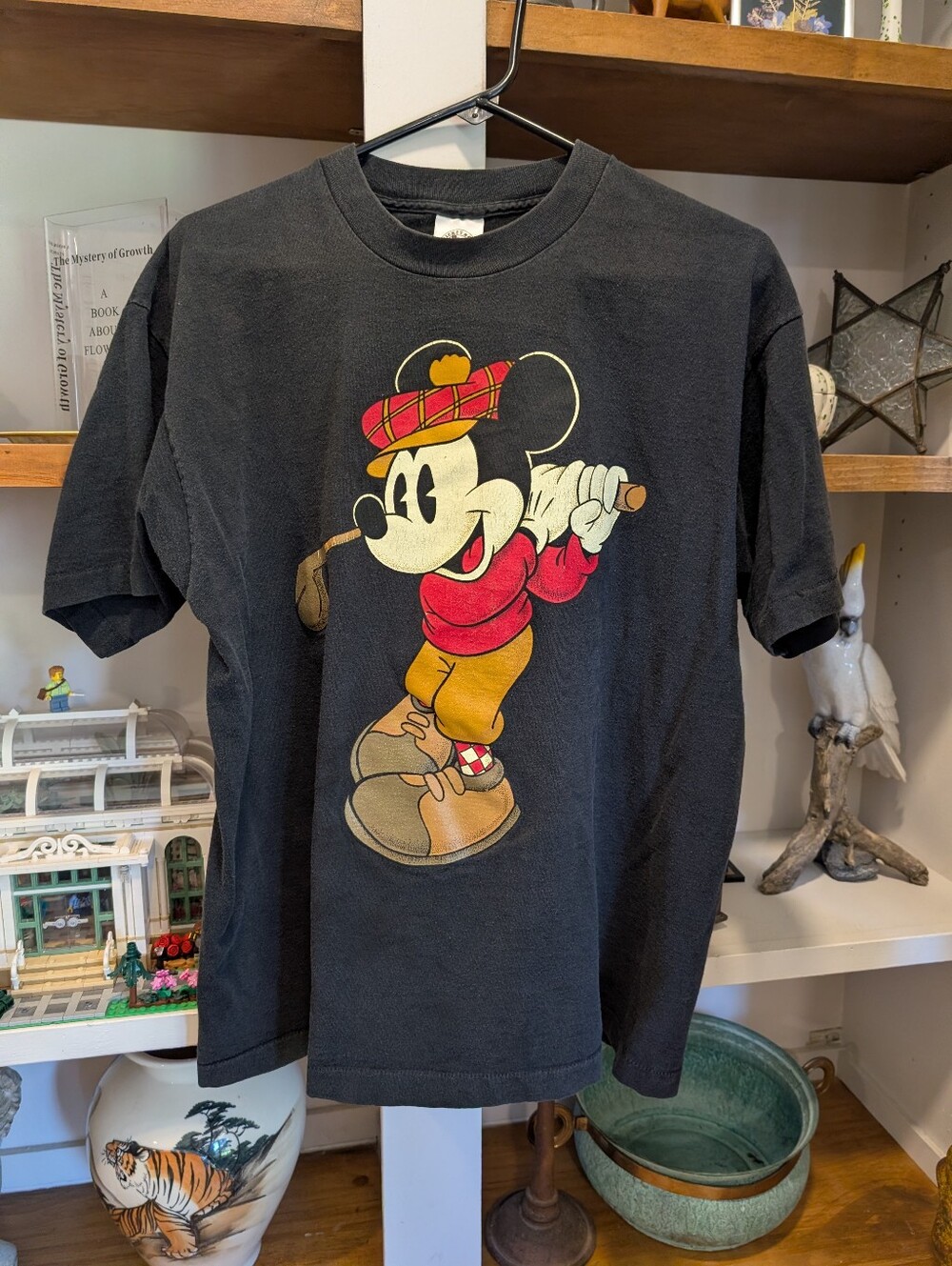 Vintage Single Stitch Mickey & Co Golfing Mickey T-shirt Size XL